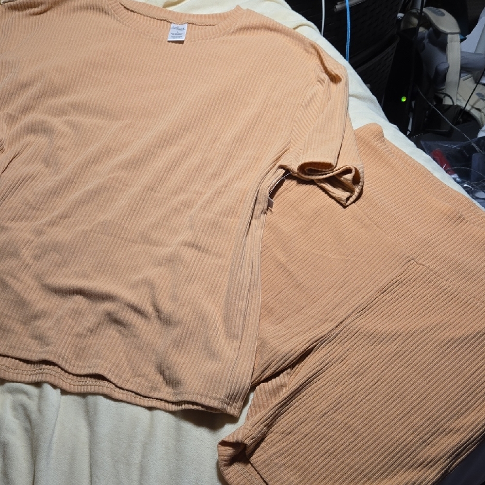 NWT Ribbed Tan Lounge Set